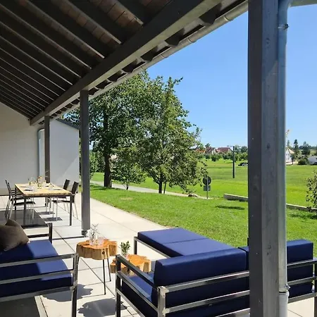Deluxe-naturhaus Zum Entspannen In Zentraler Lage Dietenhofen